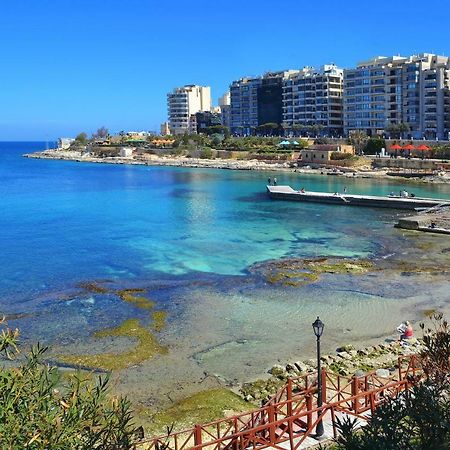 Contemporary, Luxury Apartment With Valletta And Harbour Views Sliema Kültér fotó