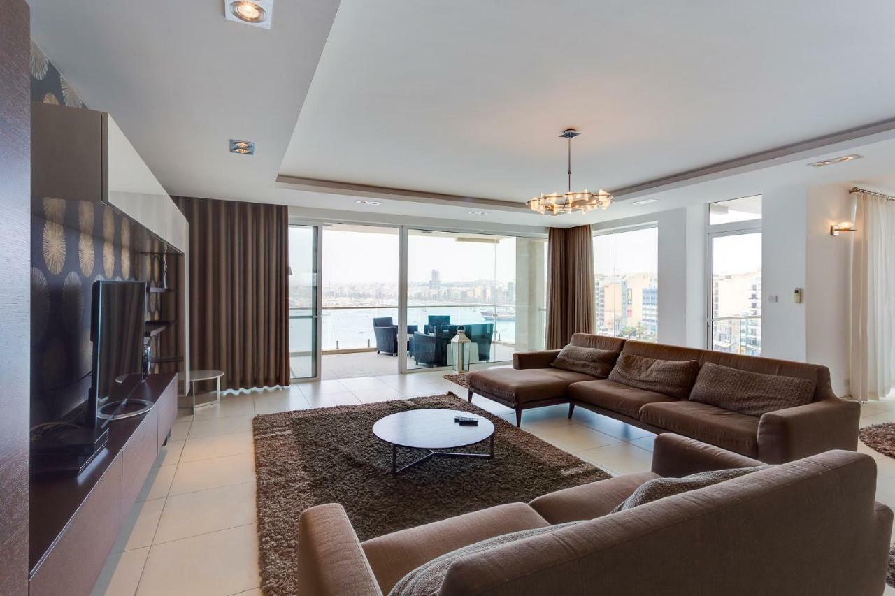 Contemporary, Luxury Apartment With Valletta And Harbour Views Sliema Kültér fotó