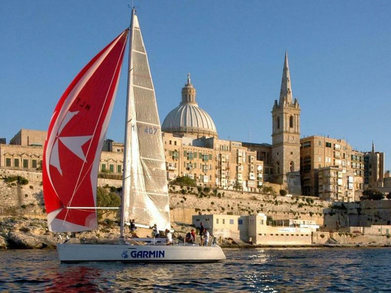 Contemporary, Luxury Apartment With Valletta And Harbour Views Sliema Kültér fotó