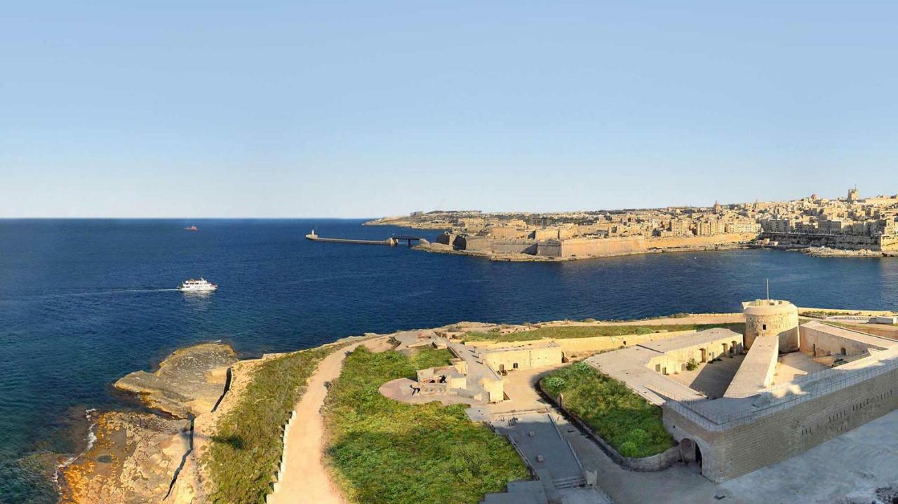Contemporary, Luxury Apartment With Valletta And Harbour Views Sliema Kültér fotó